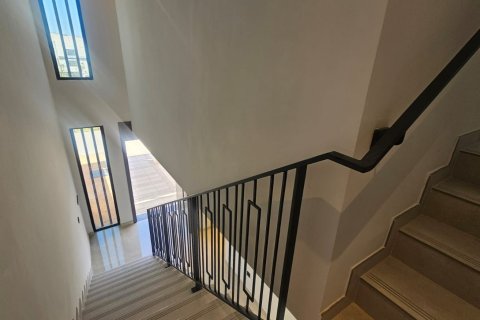 Таунхаус Рас-эль-Хайма, БАӘ-да 3 жатын бөлмелер, 192 м² № 734871 - фото 11