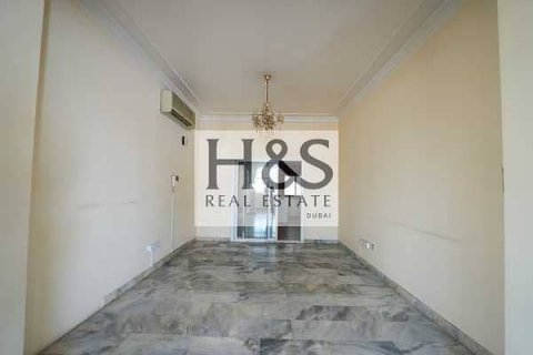 Vilë në Dubai, Emiratet e Bashkuara Arabe 4 dhoma gjumi, 1407 m2. № 642223 - Foto 4