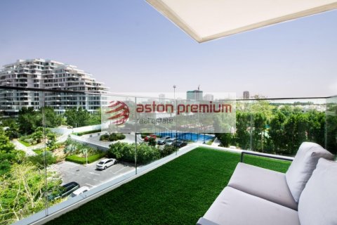 Apartment in Al Barari, Dubai, UAE 2 bedrooms, 124.2 sq.m. № 633391 - photo 1