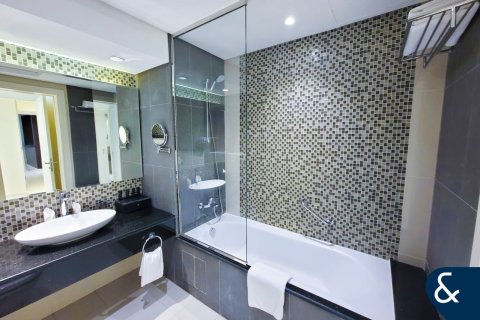 Appartement te huur in Downtown Dubai (Downtown Burj Dubai), Dubai, VAE 2 slaapkamers, 123 vr.m., nr 666245 - foto 8