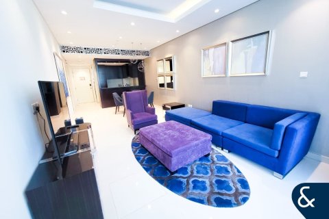 Appartement te huur in Downtown Dubai (Downtown Burj Dubai), Dubai, VAE 2 slaapkamers, 123 vr.m., nr 666245 - foto 2