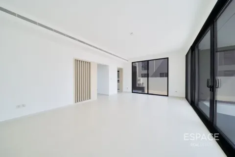Villa til salgs i Jebel Ali, Dubai, Emiratene 4 soverom, 376 kvm Nr. 737753 - Foto 5