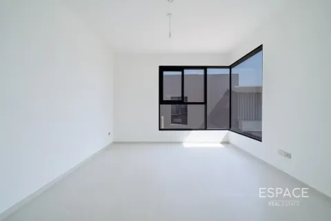 Villa til salgs i Jebel Ali, Dubai, Emiratene 4 soverom, 376 kvm Nr. 737753 - Foto 9