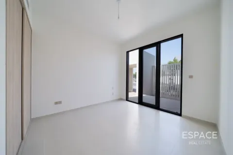 Villa til salgs i Jebel Ali, Dubai, Emiratene 4 soverom, 376 kvm Nr. 737753 - Foto 17