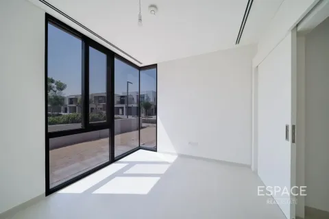 Rekkehus til salgs i Jebel Ali, Dubai, Emiratene 4 soverom, 286 kvm Nr. 737755 - Foto 13