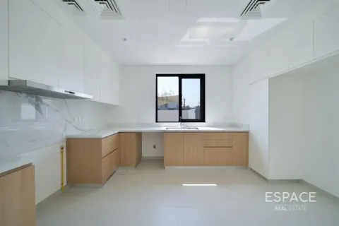 Rekkehus til salgs i Jebel Ali, Dubai, Emiratene 4 soverom, 286 kvm Nr. 737755 - Foto 11