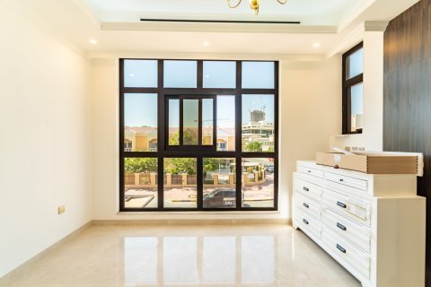 Villa sa Jumeirah Village Triangle, Dubai, UAE 4 silid-tulugan, 329 sq.m. № 739630 - larawan 12