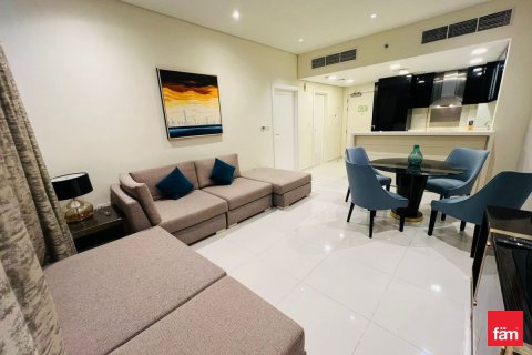Снять в аренду квартиру в Бизнес-Бэй, Дубай, ОАЭ 2 спальни, 116.7м2, № 660577 - фото 2