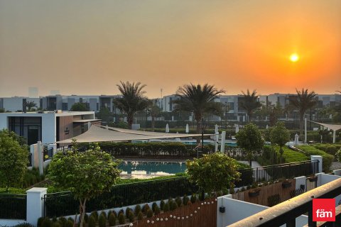 Huvila Dubai, Arabiemiraatit 4 makuuhuonetta, 332.4 m2 № 660578 - kuva 2