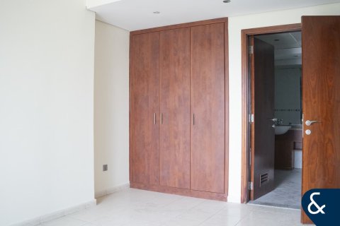 Apartman u gradu Jumeirah Lake Towers, Dubai, UAE 1 spavaća soba, 79 m2 Br. 666424 - Slika 13