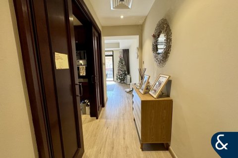 Apartman u Old Town, Dubai, UAE 2 spavaćih soba, 131 m2 Br. 666426 - fotografija 7
