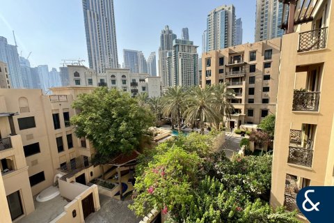 Apartman u Old Town, Dubai, UAE 2 spavaćih soba, 131 m2 Br. 666426 - fotografija 3