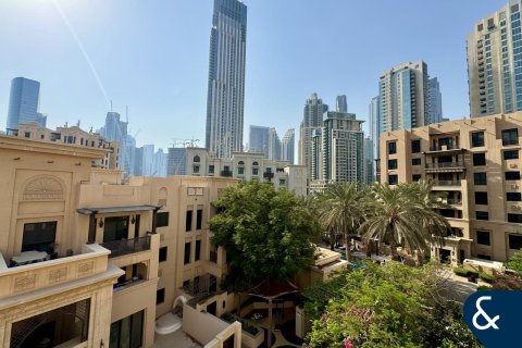 Apartman u Old Town, Dubai, UAE 2 spavaćih soba, 131 m2 Br. 666426 - fotografija 16