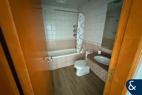 Lägenhet till försäljning i Jumeirah Lake Towers, Dubai, UAE 1 sovrum, 83 kvm Nr. 666422 - fotografi 12