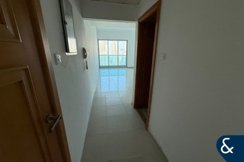 Lägenhet till försäljning i Jumeirah Lake Towers, Dubai, UAE 1 sovrum, 83 kvm Nr. 666422 - fotografi 3