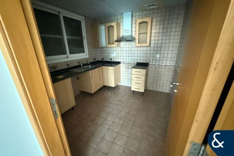 Lägenhet till försäljning i Jumeirah Lake Towers, Dubai, UAE 1 sovrum, 83 kvm Nr. 666422 - fotografi 5