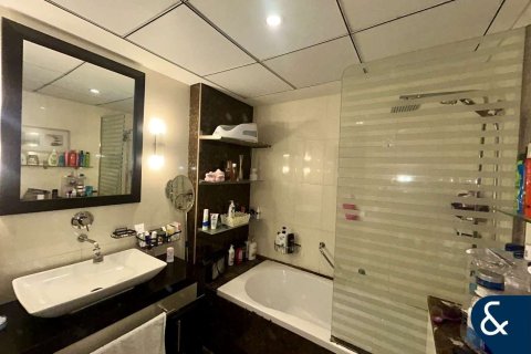 דירה למכירה ב Jumeirah Lake Towers, Dubai, איחוד האמירויות 1 חדר שינה, 91 מ"ר, מספר 666423 - תמונה 4