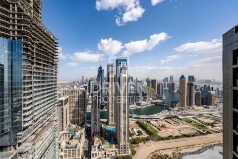 Appartement à Business Bay, Dubai, EAU: 1 chambre, 75.72 m2 № 762353