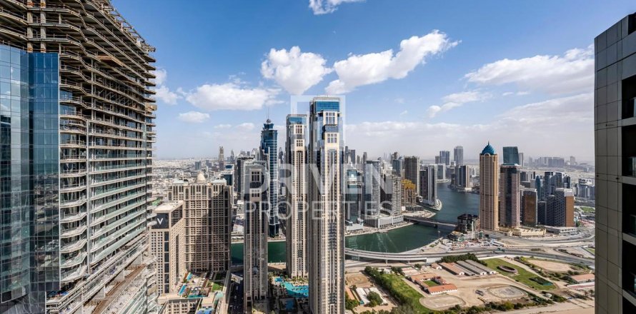 Wohnung in Business Bay, Dubai, VAE: 1 Schlafzimmer, 75.72 m2 Nr. 762353