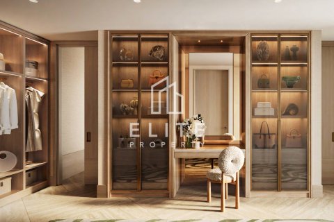 Apartman u gradu Jumeirah, Dubai, UAE 5 spavaće sobe, 711 m2 Br. 736123 - Slika 24