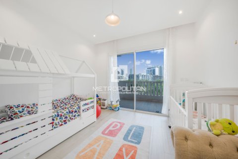 Apartamento en venta en Jumeirah Village Circle, Dubai, EAU 2 dormitorios, 132 m2 № 663619 - foto 14