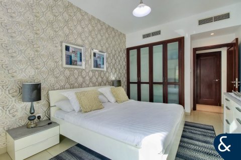 Appartamento in affitto a The Views, Dubai, EAU 1 camera da letto, 76 mq. № 671634 - foto 1