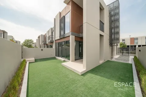 Villa til salgs i Dubai Land, Dubai, Emiratene 4 soverom, 243 kvm Nr. 661031 - Foto 20