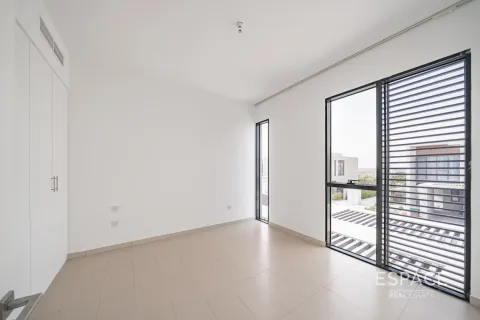 Villa til salgs i Dubai Land, Dubai, Emiratene 4 soverom, 243 kvm Nr. 661031 - Foto 13