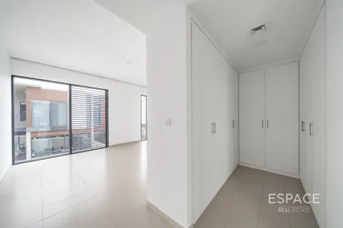 Villa til salgs i Dubai Land, Dubai, Emiratene 4 soverom, 243 kvm Nr. 661031 - Foto 15