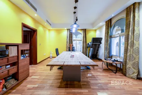 Купить виллу в Dubai Land, Дубай, ОАЭ 5 спален, 600м2, № 661030 - фото 3