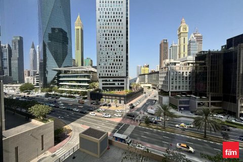 Huoneisto DIFC, Dubai, Arabiemiraatit 2 makuuhuonetta, 117.7 m2 № 635815 - kuva 19