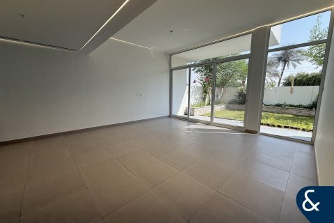 Βίλα σε Mudon, Dubai, ΗΑΕ 3 υπνοδωμάτια, 218 τ.μ. Αρ. 668090 - φωτογραφία 3