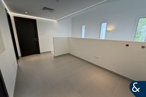 Βίλα σε Mudon, Dubai, ΗΑΕ 3 υπνοδωμάτια, 218 τ.μ. Αρ. 668090 - φωτογραφία 9