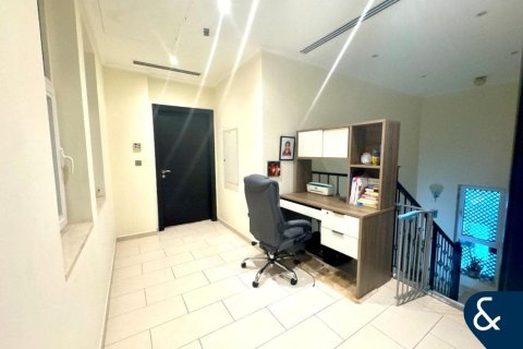 Villa à louer à Jumeirah Park, Dubai, EAU 3 chambres, 285 m2 № 668089 - photo 16