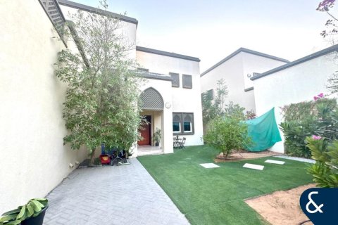 Villa à louer à Jumeirah Park, Dubai, EAU 3 chambres, 285 m2 № 668089 - photo 2