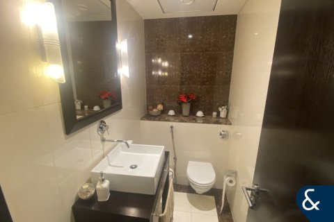 Apartman u Jumeirah Lake Towers, Dubai, UAE 2 spavaćih soba, 154 m2 Br. 668091 - fotografija 11