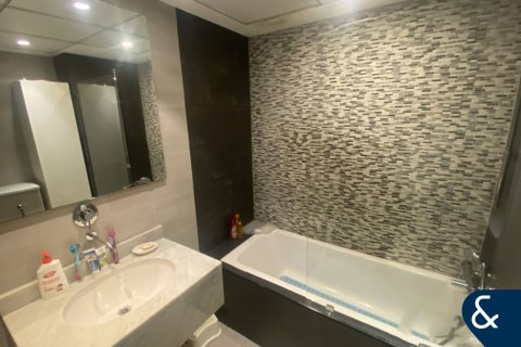 Apartman u Jumeirah Lake Towers, Dubai, UAE 2 spavaćih soba, 154 m2 Br. 668091 - fotografija 10