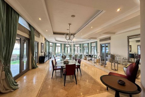 فيلا للإيجار في نخلة جميرا، دبي، الإمارات العربية المتحدة 5 غرفة نوم ، 1244.62 متر مربع ، رقم 650552 - صورة 4