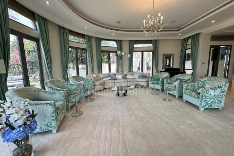 فيلا للإيجار في نخلة جميرا، دبي، الإمارات العربية المتحدة 5 غرفة نوم ، 1244.62 متر مربع ، رقم 650552 - صورة 1