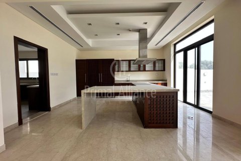 Снять в аренду виллу в Мохаммед Бин Рашид Сити, Дубай, ОАЭ 6 спален, 1179.03м2, № 650551 - фото 7
