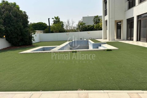 Снять в аренду виллу в Мохаммед Бин Рашид Сити, Дубай, ОАЭ 6 спален, 1179.03м2, № 650551 - фото 16