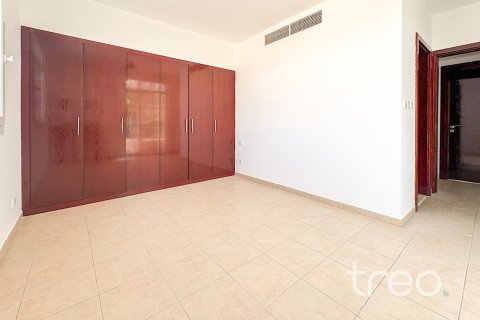 Βίλα σε Arabian Ranches, Dubai, ΗΑΕ 3 υπνοδωμάτια, 163.6 τ.μ. Αρ. 739255 - φωτογραφία 11