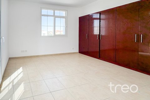 Βίλα σε Arabian Ranches, Dubai, ΗΑΕ 3 υπνοδωμάτια, 163.6 τ.μ. Αρ. 739255 - φωτογραφία 16