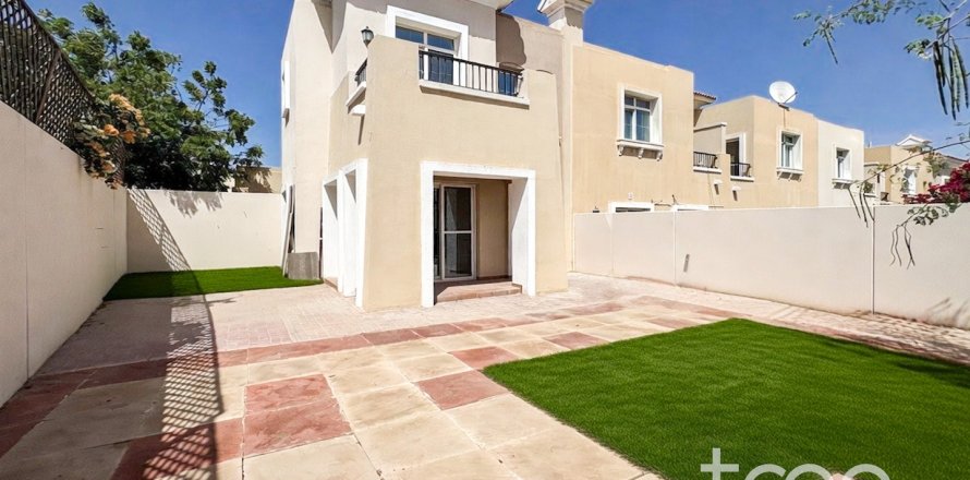 Βίλα σε Arabian Ranches, Dubai, ΗΑΕ 3 υπνοδωμάτια, 163.6 τ.μ. Αρ. 739255