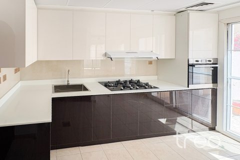Βίλα σε Arabian Ranches, Dubai, ΗΑΕ 3 υπνοδωμάτια, 163.6 τ.μ. Αρ. 739255 - φωτογραφία 7