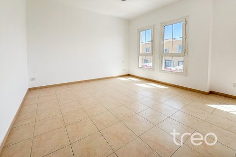 Βίλα σε Arabian Ranches, Dubai, ΗΑΕ 3 υπνοδωμάτια, 163.6 τ.μ. Αρ. 739255 - φωτογραφία 19