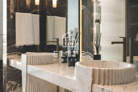 Villa in Palm Jumeirah, Dubai, UAE 6 bedrooms, 1059 sq.m. № 736266 - photo 16
