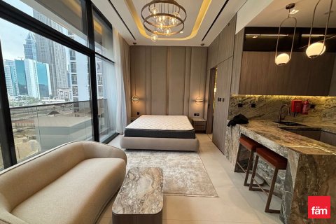 Apartment in Al Satwa, Dubai, UAE 35.5 sq.m. № 727875