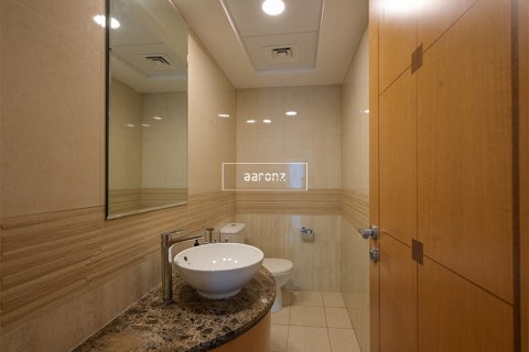 Appartamento in affitto a Dubai Marina, Dubai, EAU 3 camere da letto, 201.4 mq. № 630062 - foto 11