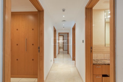 Appartamento in affitto a Dubai Marina, Dubai, EAU 3 camere da letto, 201.4 mq. № 630062 - foto 7